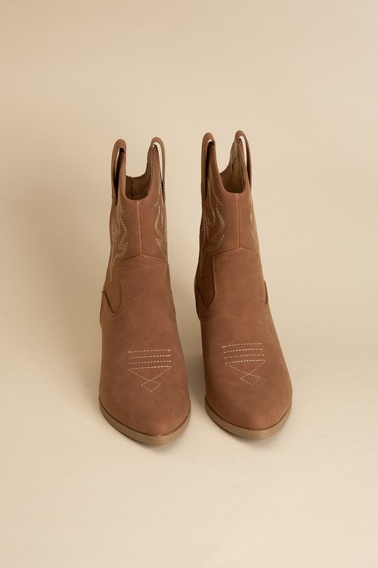 THE MILLY WESTERN BOOTIES - UNCOMMON REIGN