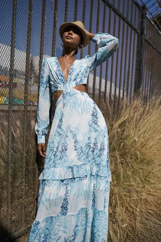 UNCOMMON REIGN - BLUE SKIES MAXI DRESS L / BLUE UNCOMMON REIGN - BLUE SKIES MAXI DRESS L / BLUE
