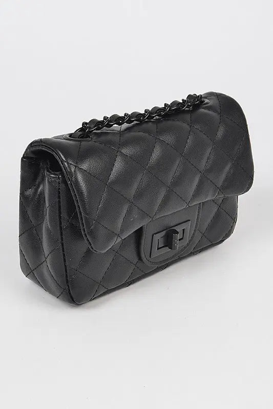QUILTED MATTE CHAIN CLUTCH Uncommon Reign