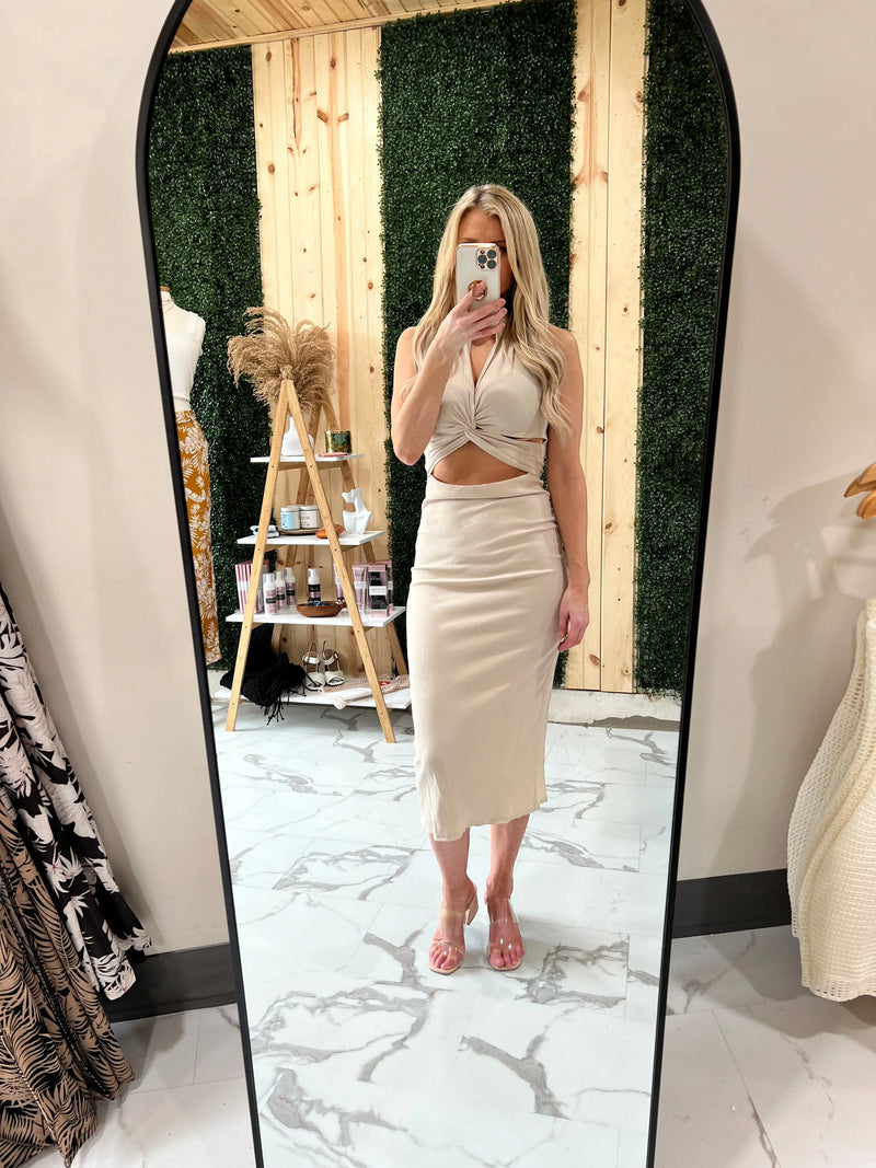Stylish RIB CUT OUT MIDI DRESS - TAUPE UNCOMMON REIGN Stylish RIB CUT OUT MIDI DRESS - TAUPE UNCOMMON REIGN