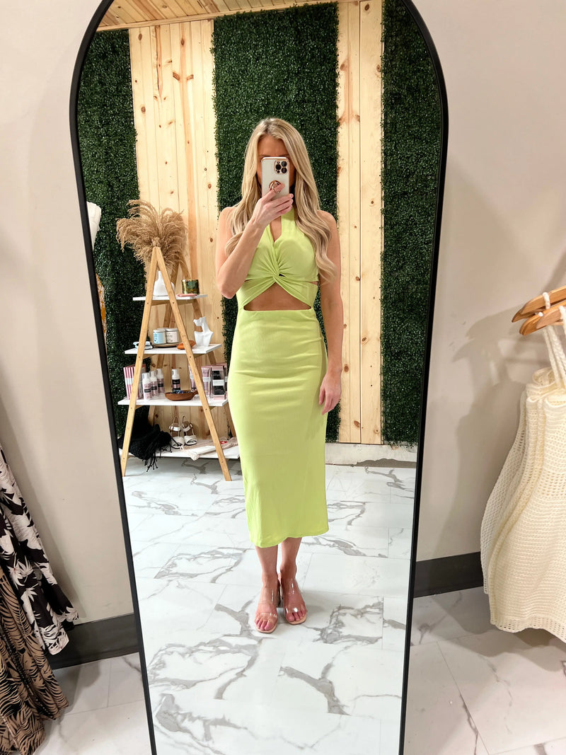 UNCOMMON REIGN - SEASIDE RIB CUT OUT MIDI DRESS-LIME GREEN M UNCOMMON REIGN - SEASIDE RIB CUT OUT MIDI DRESS-LIME GREEN M