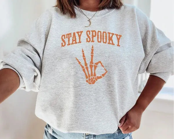 STAY SPOOKY GRAPHIC CREWNECK Uncommon Reign
