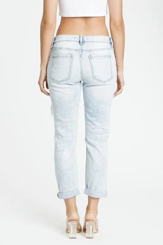 THE CLAIRE MID RISE GIRLFRIEND JEANS Uncommon Reign